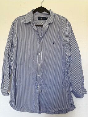 Ralph Lauren blue & white striped long sleeve collared button down shirt